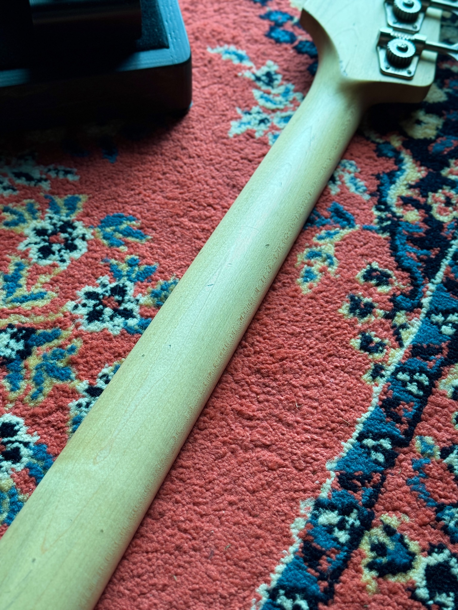 Fresher FP-360 maple neck back