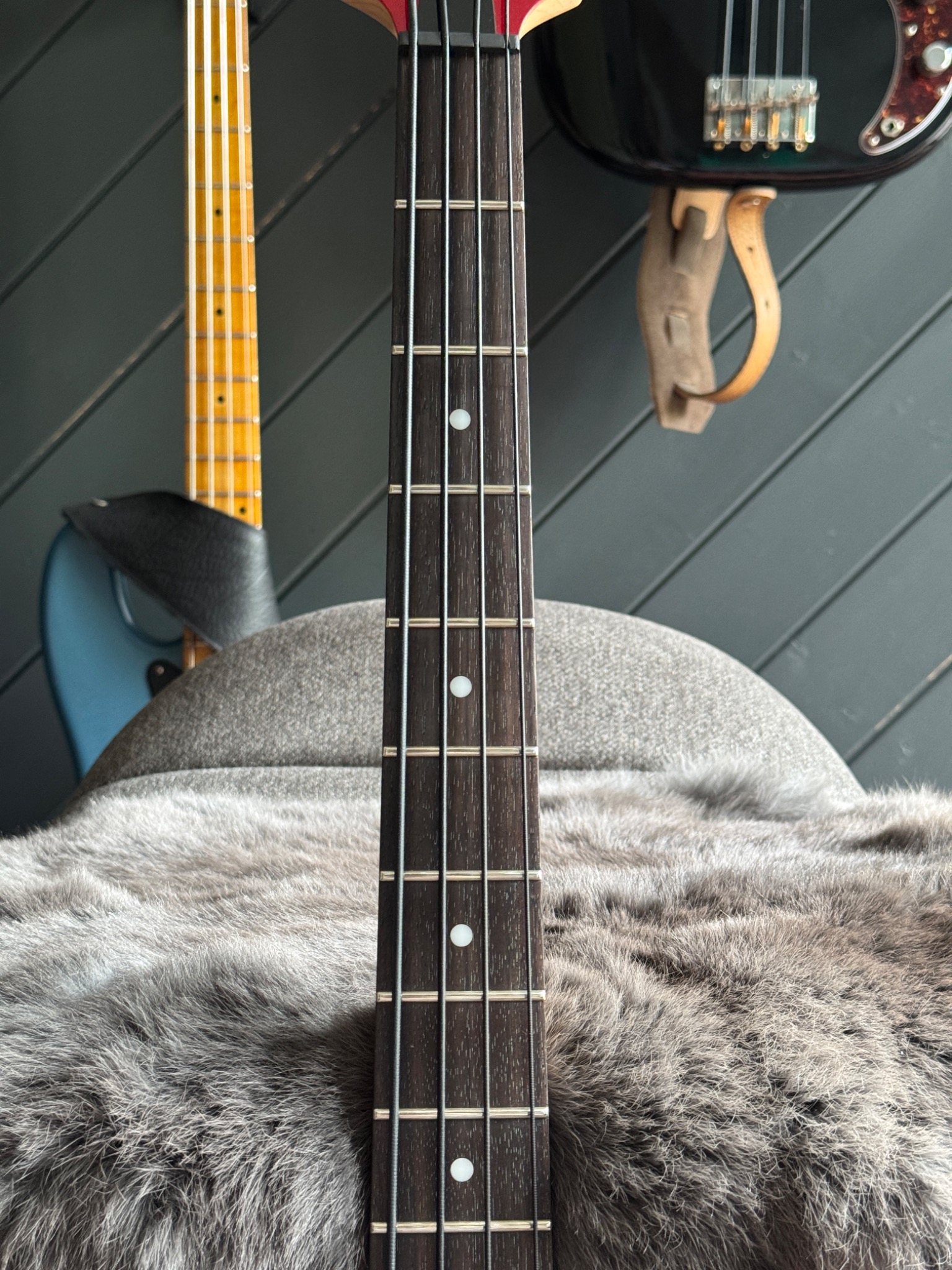 Fingerboard, frets and upper neck detail